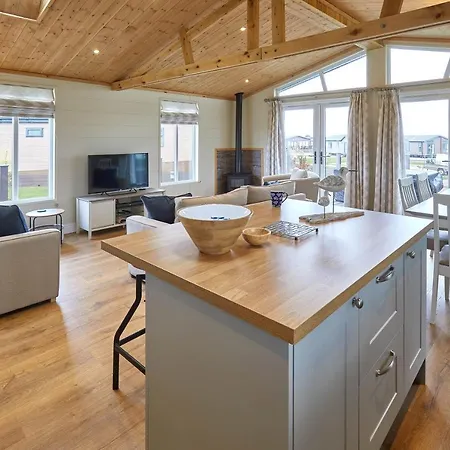 Host & - Salt & Seaweed