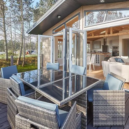 Host & - Salt & Seaweed Holiday home *